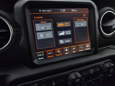 Used 2022 Jeep Wrangler Unlimited Sahara w/ LED Lighting Group image 39