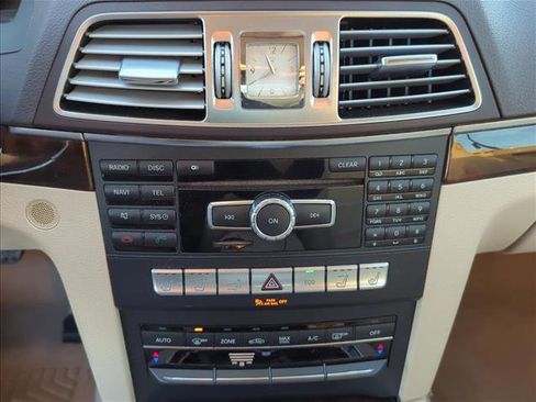 Used 2014 Mercedes-Benz E 350 Cabriolet image 22