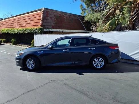 Used 2016 Kia Optima LX image 4