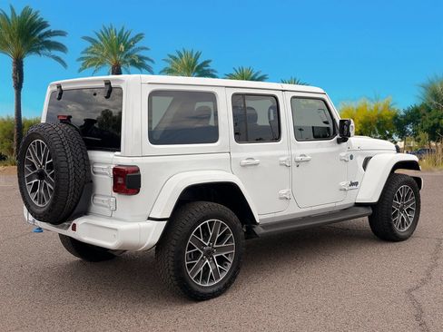 Used 2024 Jeep Wrangler High Altitude AWD/4WD image 6