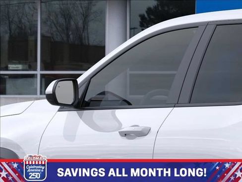 New 2027 Chevrolet Equinox LT w/ Convenience Package II FWD image 12