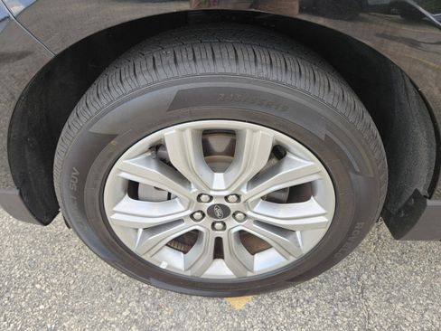 Used 2024 Ford Edge Titanium AWD/4WD image 7