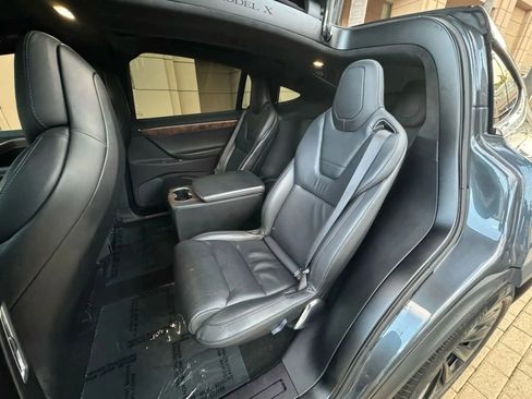 Used 2017 Tesla Model X 90D image 15