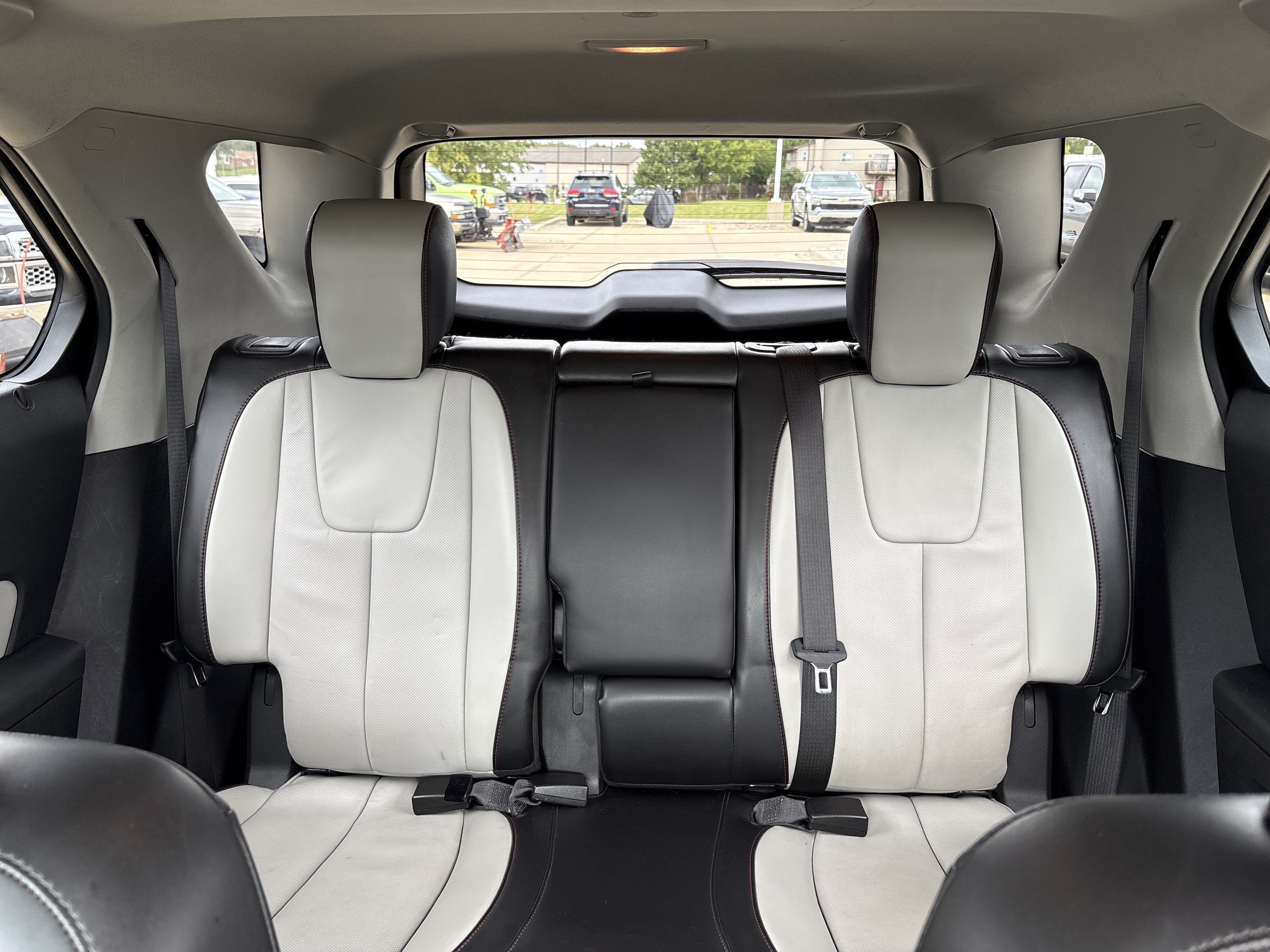 Used 2014 Chevrolet Equinox LTZ FWD image 17
