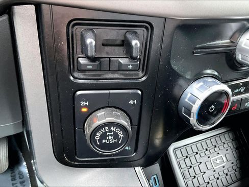 Used 2024 Ford F150 XLT w/ Equipment Group 302A MID image 33