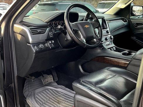 Used 2017 Chevrolet Tahoe LT image 12