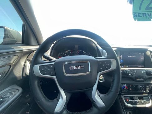 Used 2023 GMC Terrain SLT AWD/4WD image 13