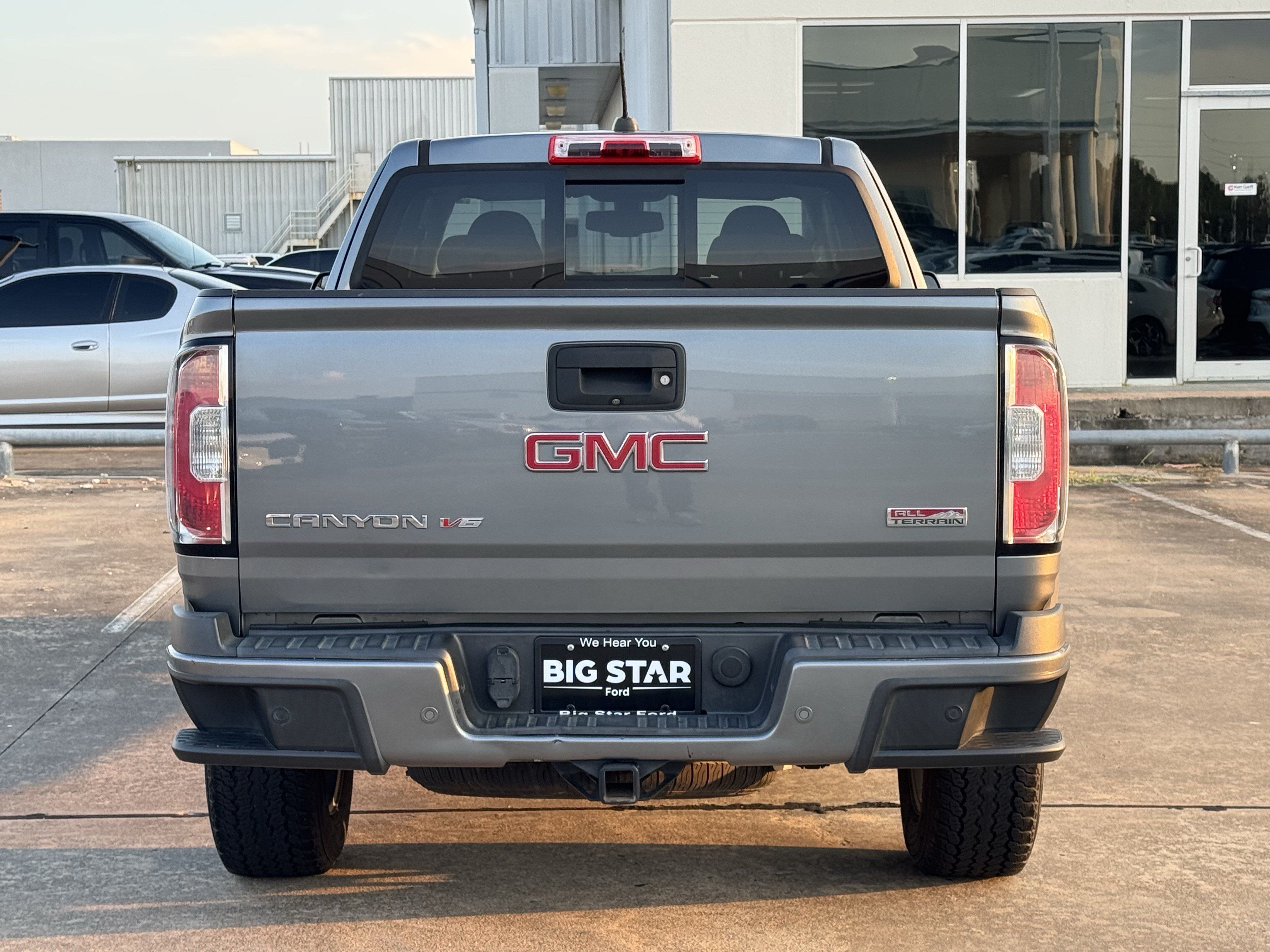 Used 2019 GMC Canyon All Terrain w/ Trailering Package AWD/4WD image 9