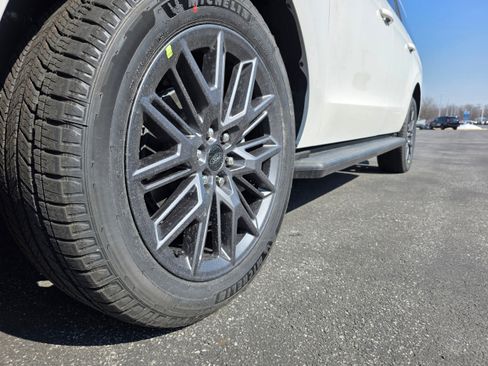 New 2026 Ford Expedition Max Platinum w/ Stealth Appearance Package image 23