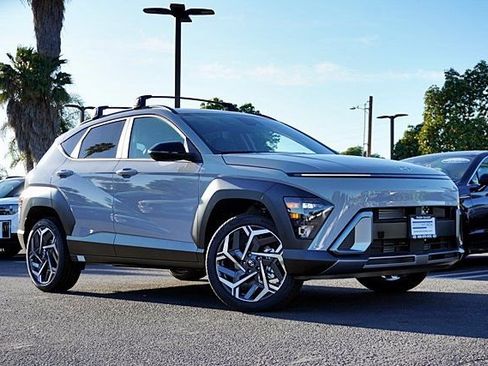 New 2026 Hyundai Kona SEL Premium image 2