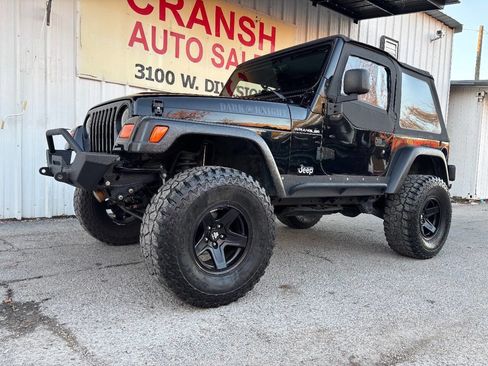 Used 1998 Jeep Wrangler SE image 3