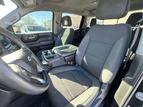 Used 2022 Chevrolet Silverado 1500 Custom Trail Boss w/ Safety Confidence Package image 17