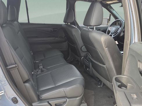 Used 2023 Honda Passport Elite image 16