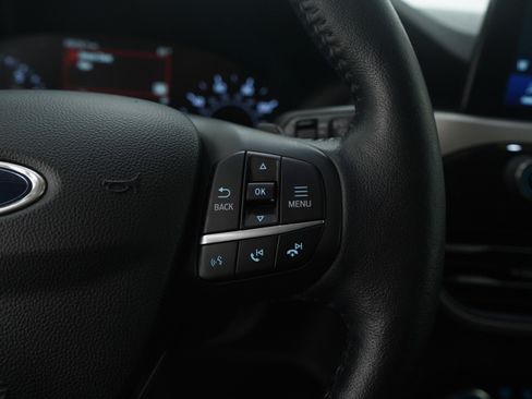 Used 2020 Ford Escape SEL image 28