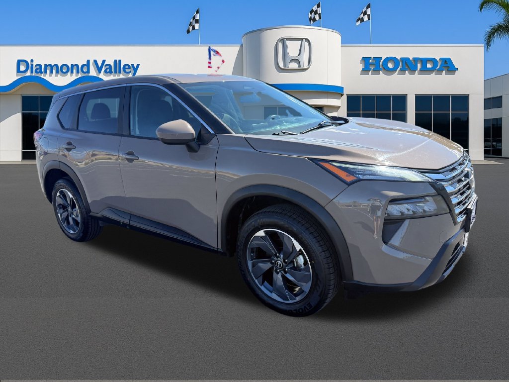 Used 2025 Nissan Rogue SV FWD 360° Tour