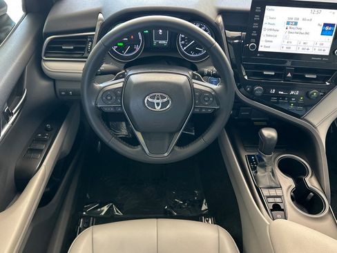 Used 2023 Toyota Camry SE w/ Audio Upgrade Package image 14