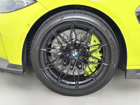 Used 2021 BMW M4 Coupe w/ Executive Package RWD image 32
