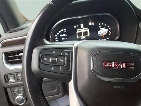Used 2022 GMC Yukon XL SLE w/ Gmc Pro Safety Plus Package image 14