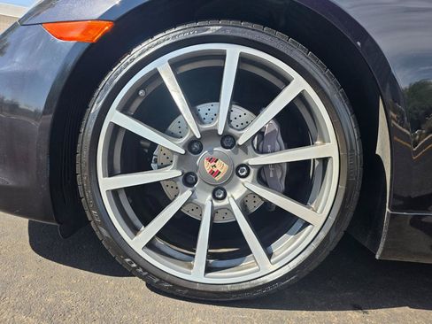 Used 2015 Porsche Boxster RWD image 31