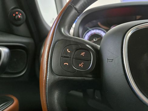 Used 2014 FIAT 500L Trekking w/ Popular Equipment Group image 36