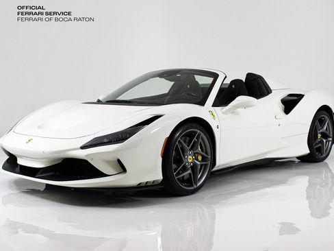 Used 2022 Ferrari F8 Tributo RWD image 1