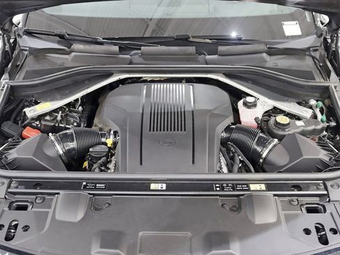 Used 2024 Land Rover Range Rover SE AWD/4WD image 40