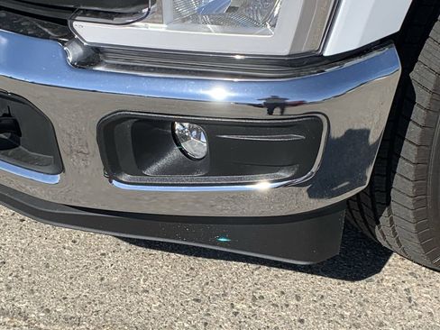 New 2026 Ford F250 XL w/ XL Chrome Package image 12