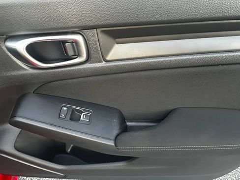 Used 2024 Honda Civic Sport image 17