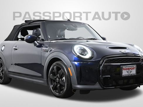 Certified 2024 MINI Cooper S image 13
