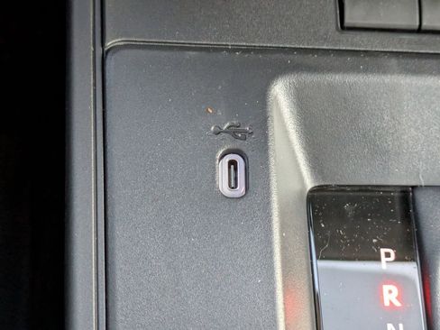 New 2026 Toyota Corolla Cross L image 24