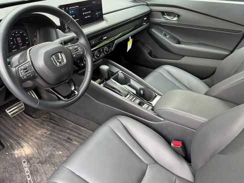 Used 2025 Honda Accord Sport image 13