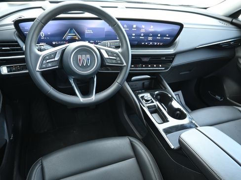 Used 2025 Buick Envision Preferred image 20