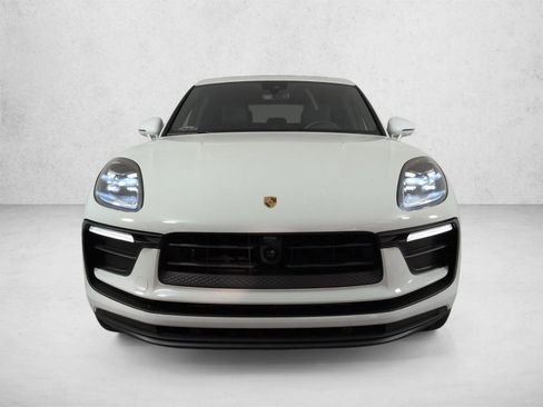 Certified 2025 Porsche Macan Turbo AWD/4WD image 6