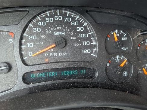Used 2007 Chevrolet Silverado 2500 LT w/ Heavy-Duty Power Package AWD/4WD image 9