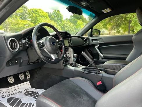 Used 2017 Subaru BRZ Limited w/ Performance Package RWD image 12