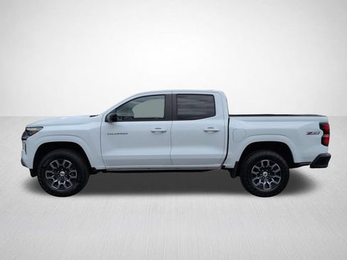 Used 2023 Chevrolet Colorado Z71 w/ Z71 Convenience Package 2 AWD/4WD image 7