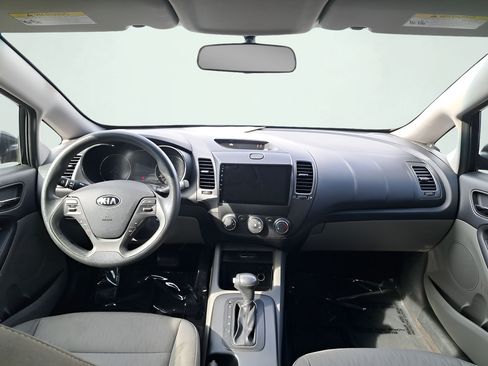 Used 2016 Kia Forte LX FWD image 19