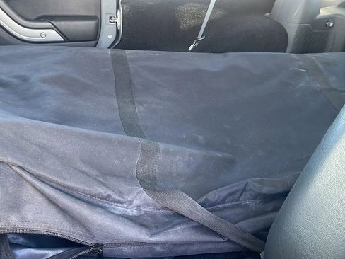 Used 2015 Jeep Wrangler Unlimited Sahara w/ Dual Top Group image 21