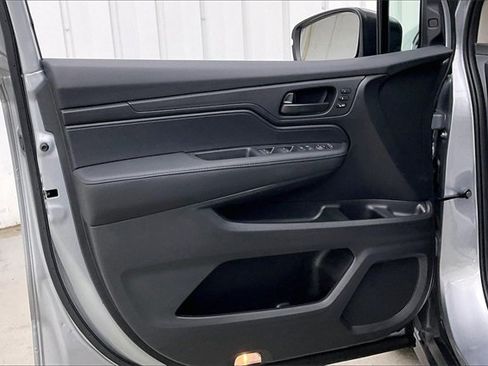 Certified 2026 Honda Odyssey EX-L image 21