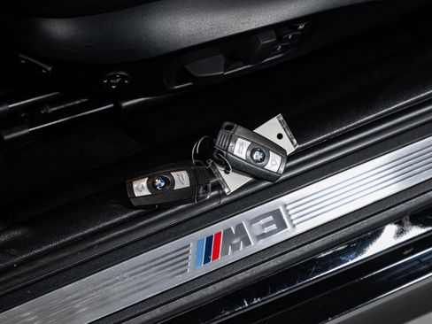 Used 2011 BMW M3 Coupe image 40