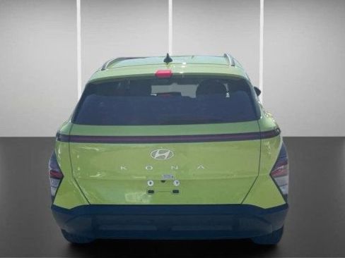 Used 2024 Hyundai Kona SEL image 8