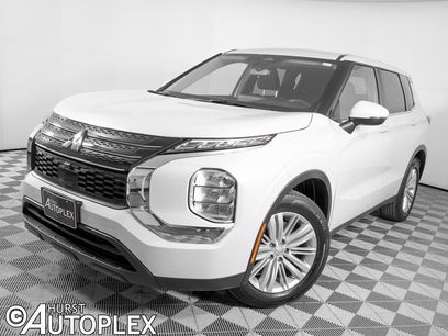 Used 2023 Mitsubishi Outlander ES