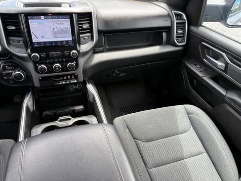Used 2022 RAM 1500 Big Horn AWD/4WD image 5