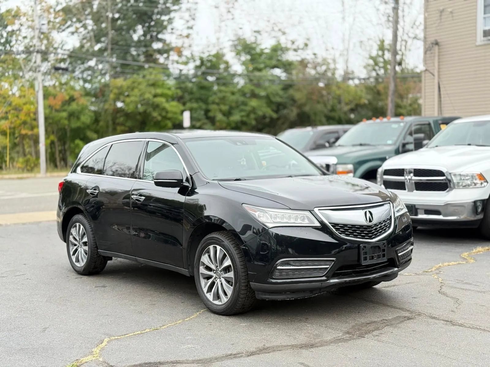 Used 2015 Acura MDX w/ Technology Package AWD/4WD image 32