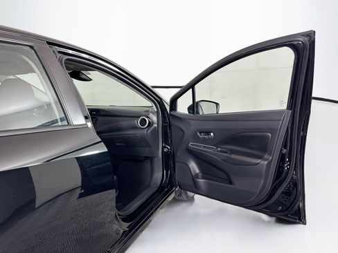 Used 2024 Nissan Versa SR w/ Trunk Package FWD image 30