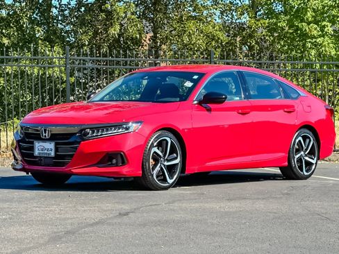 Used 2022 Honda Accord Sport image 7