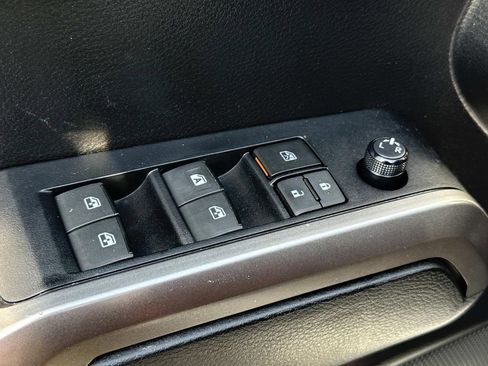 Used 2021 Toyota Tacoma SR5 image 24