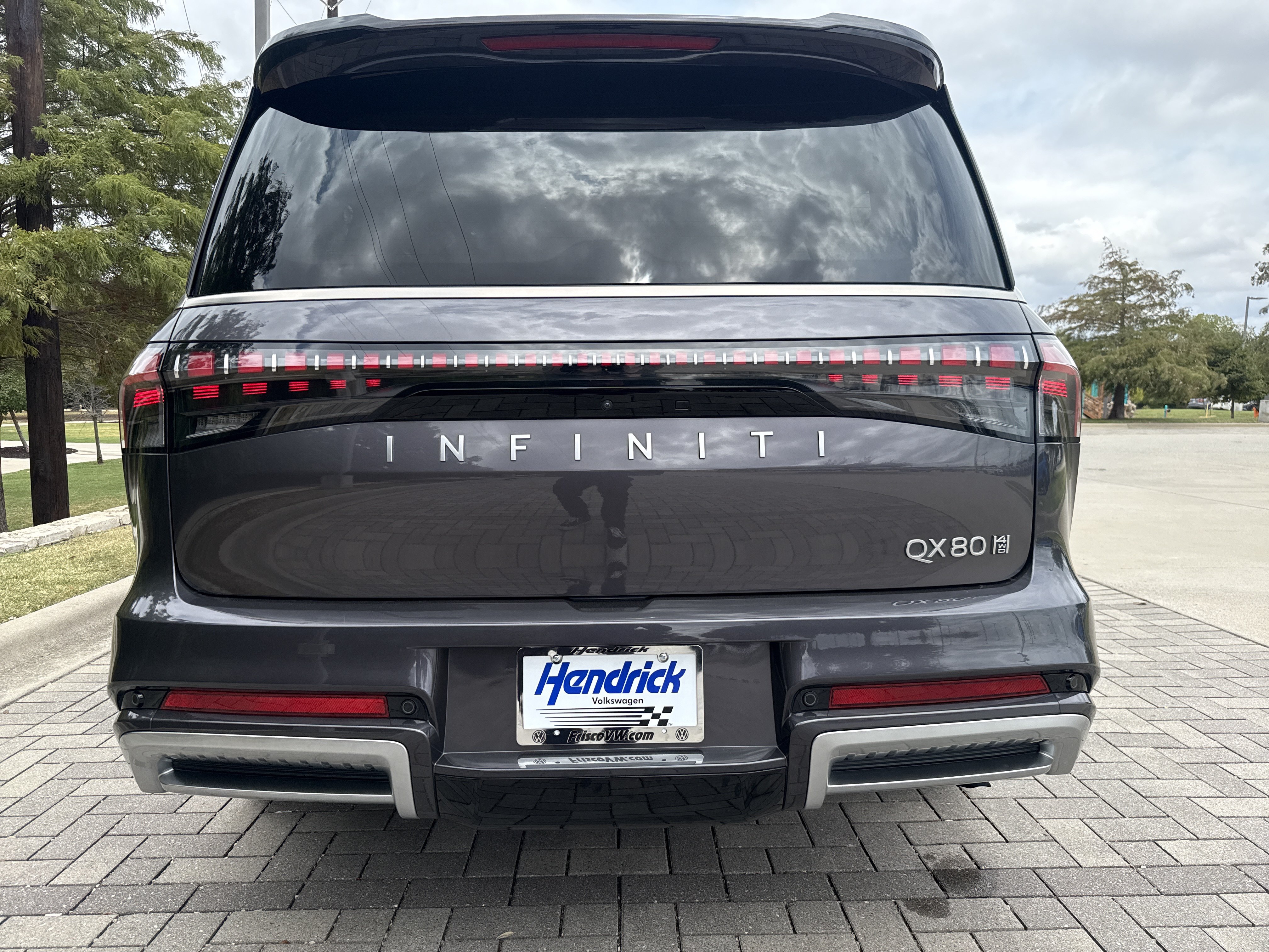 Used 2025 INFINITI QX80 Luxe w/ Cargo Package AWD/4WD image 7