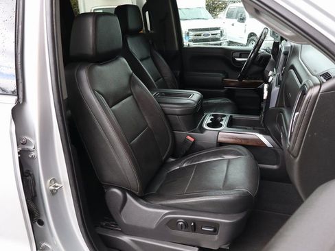Used 2020 GMC Sierra 1500 SLT RWD image 41