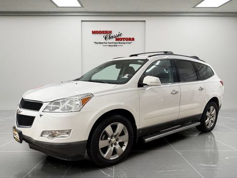 Used 2012 Chevrolet Traverse LT w/ All-Star Edition AWD/4WD image 3